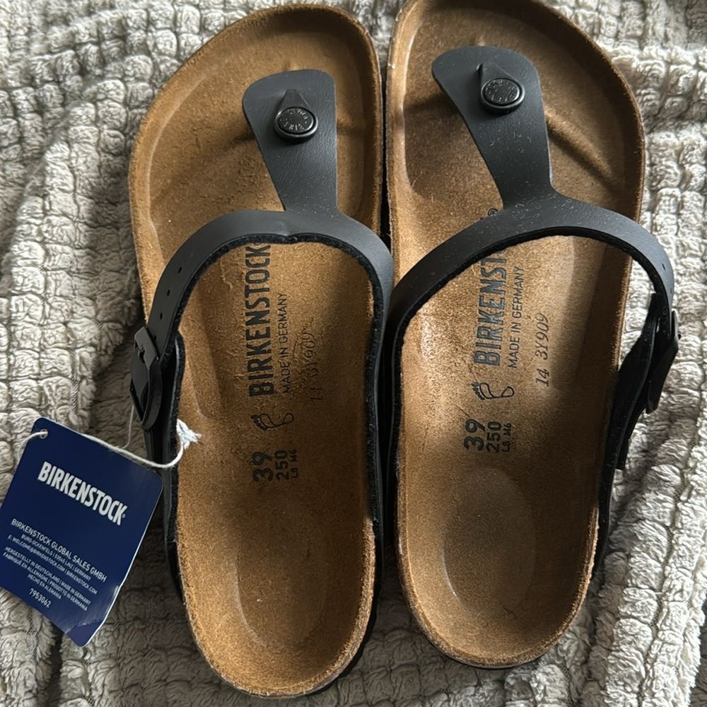Womens Birkenstock Gizeh Sz 39/8 & 9(40) available - Picture 2 of 6